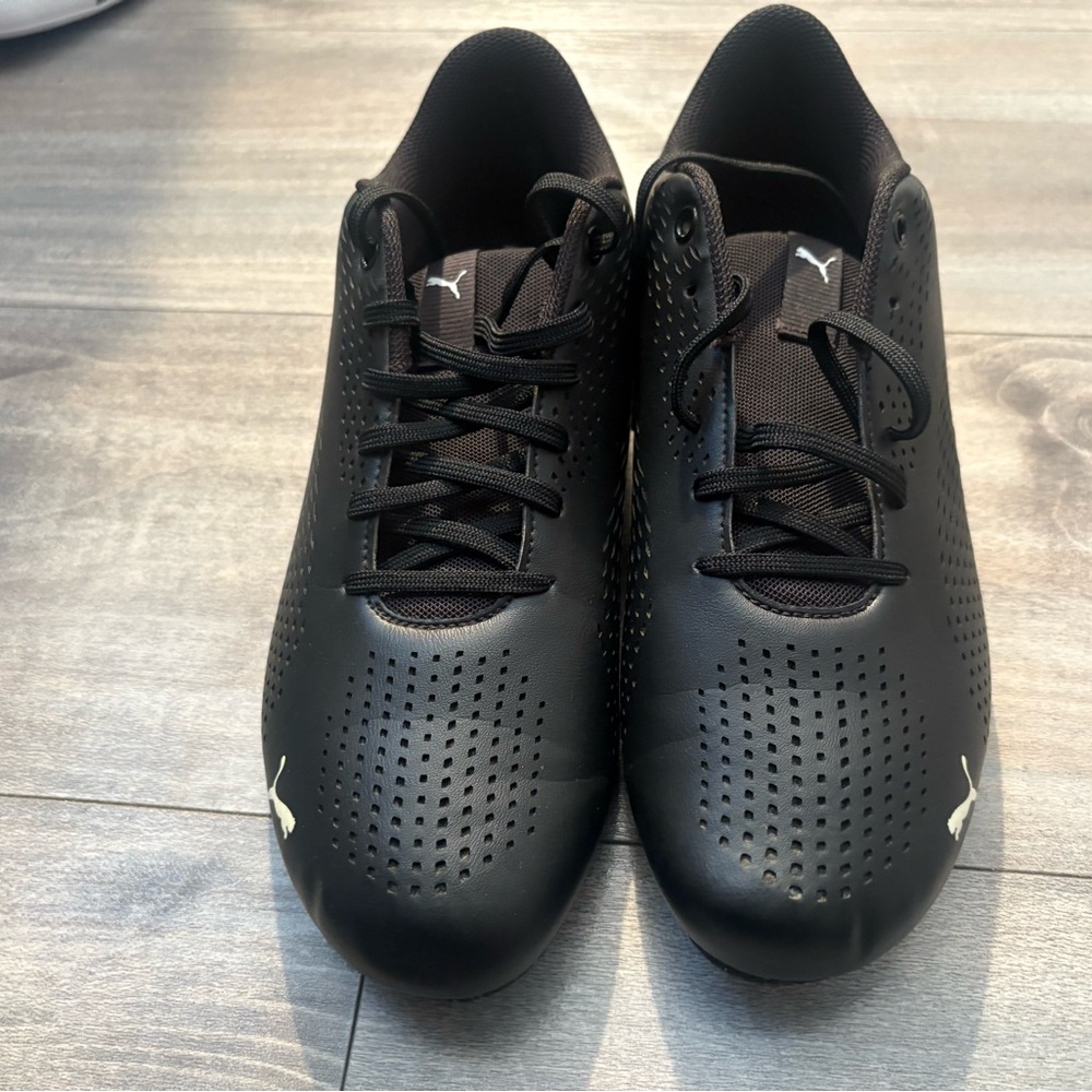 Puma Men's Black Perforated Athletic Shoes